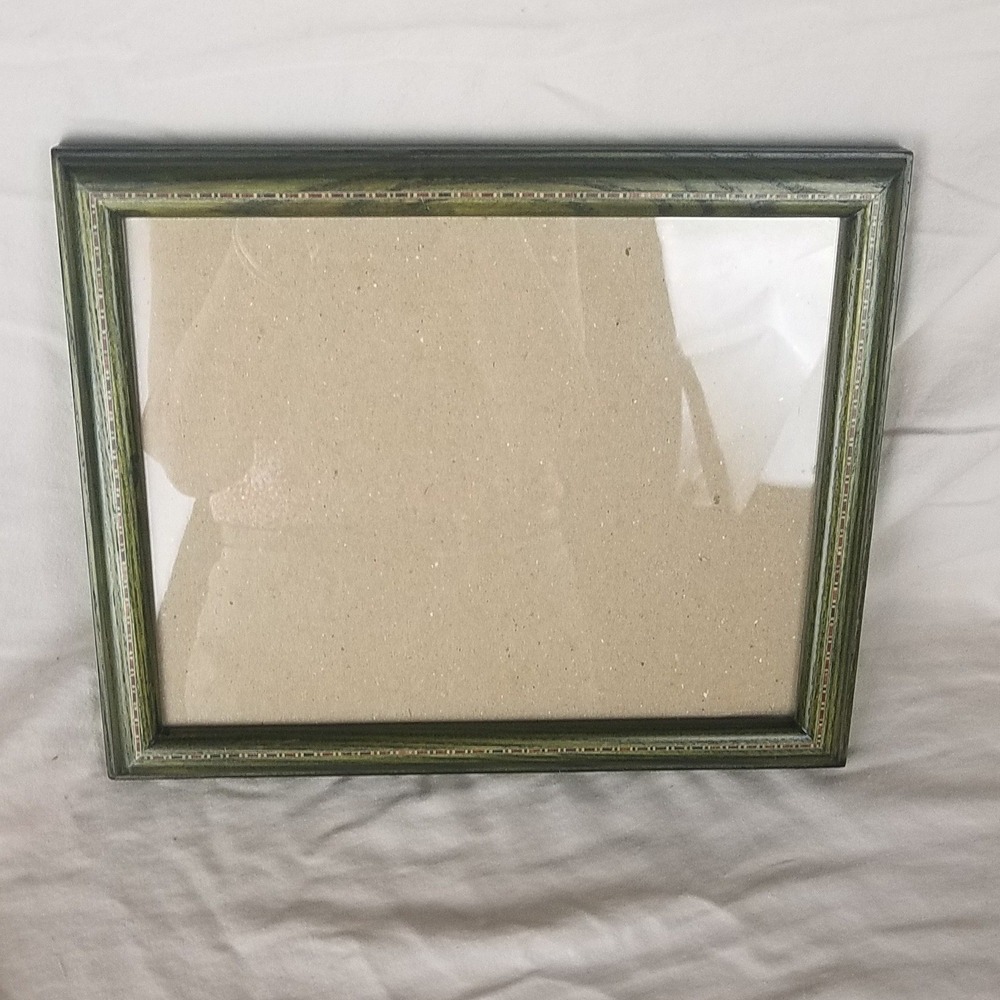 Wood Inlay Picture Frame 8x10 Green Excellent forrest green Border